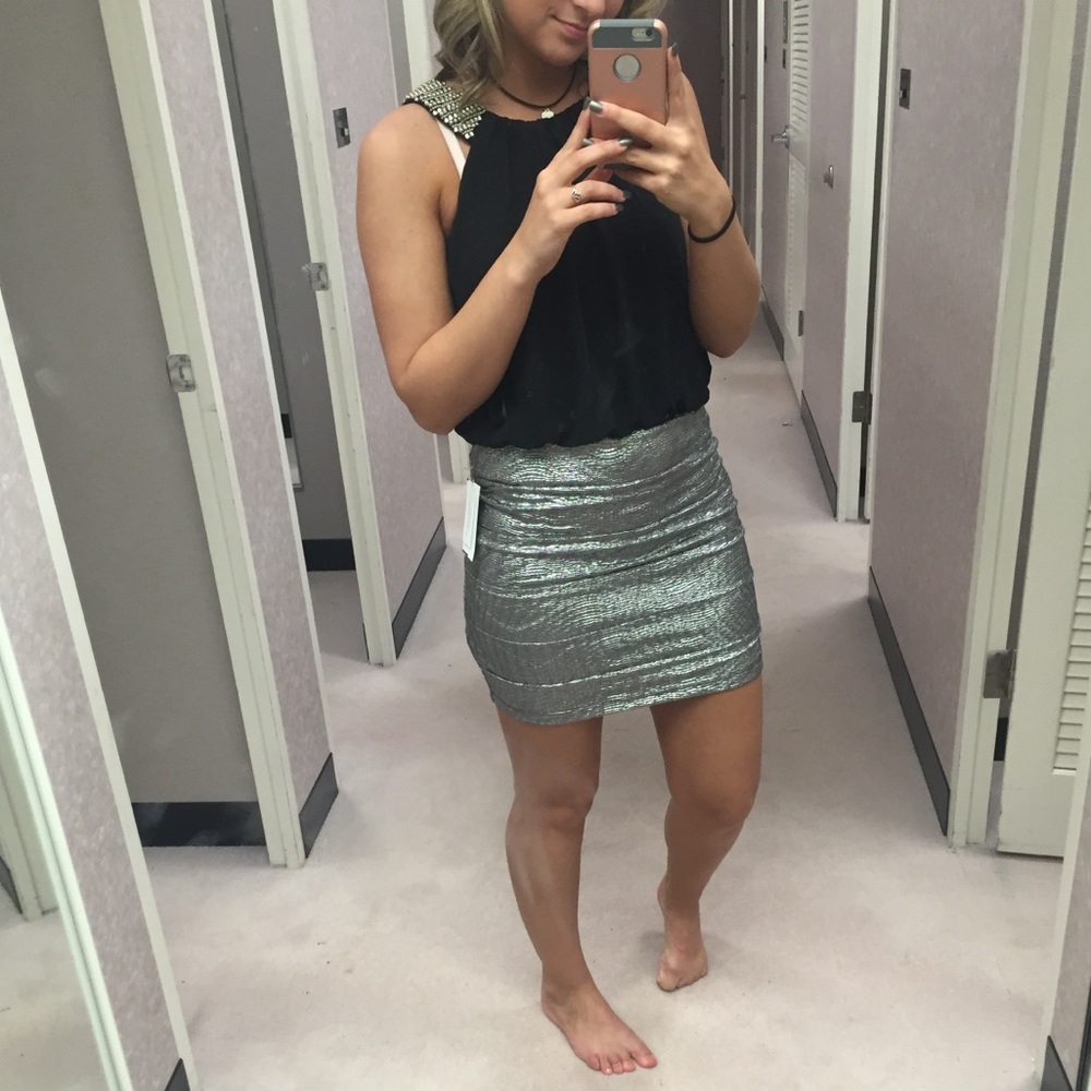 Short formal dress (homecoming dress)